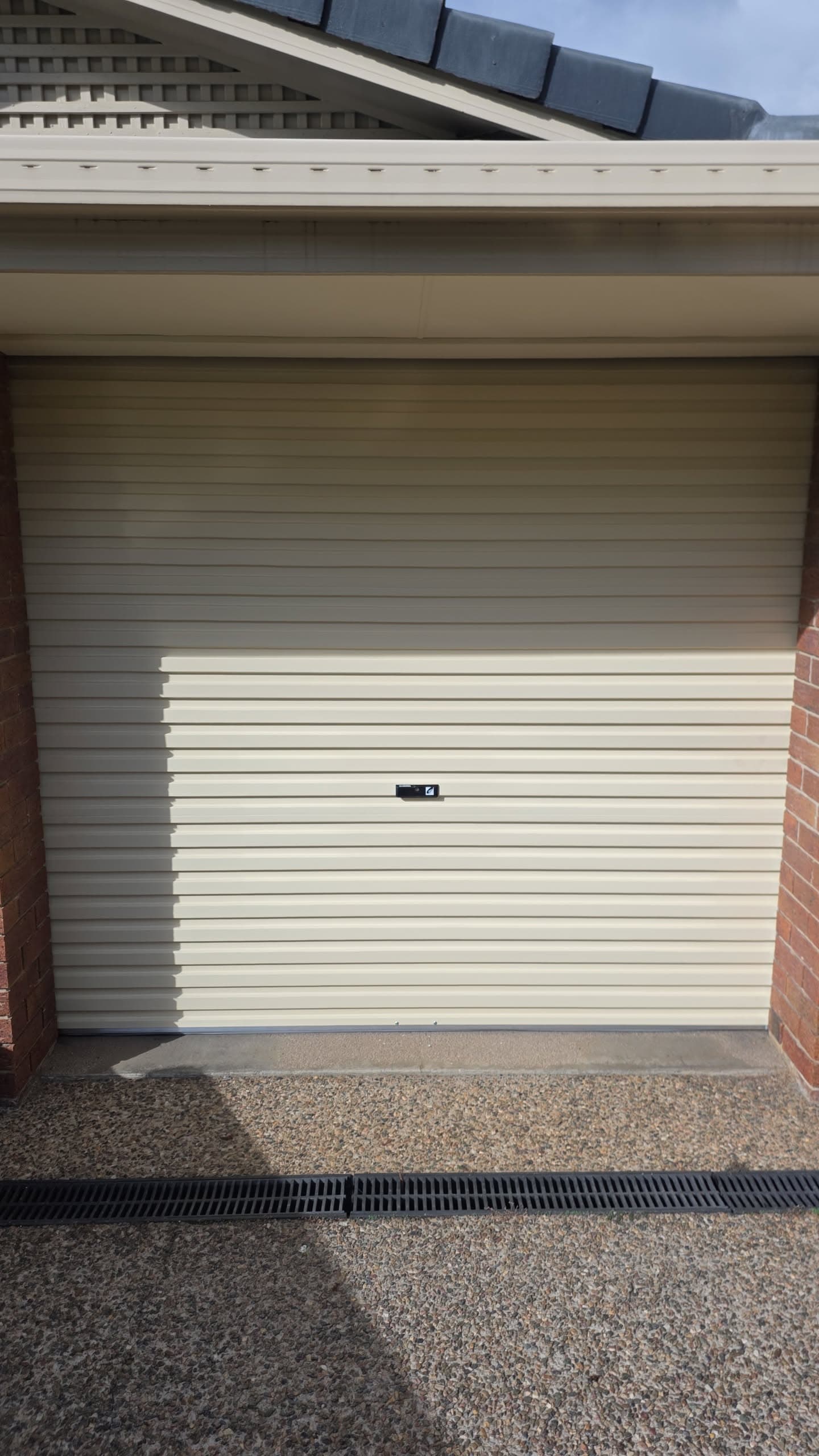 Garage door serviced by Deadlock Garage Doors on the Sunshine Coast